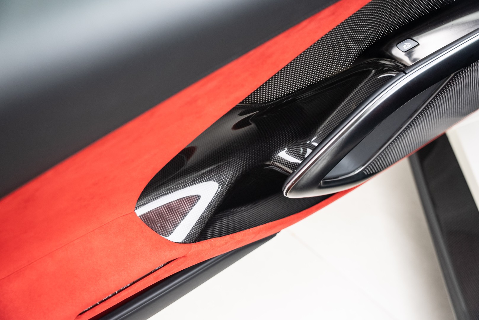 2025 FERRARI 12CILINDRI ATELIER – FULL CARBON EXTERIOR | TAILORED SPEC | 7-YEAR MAIN DEALER SERVICE